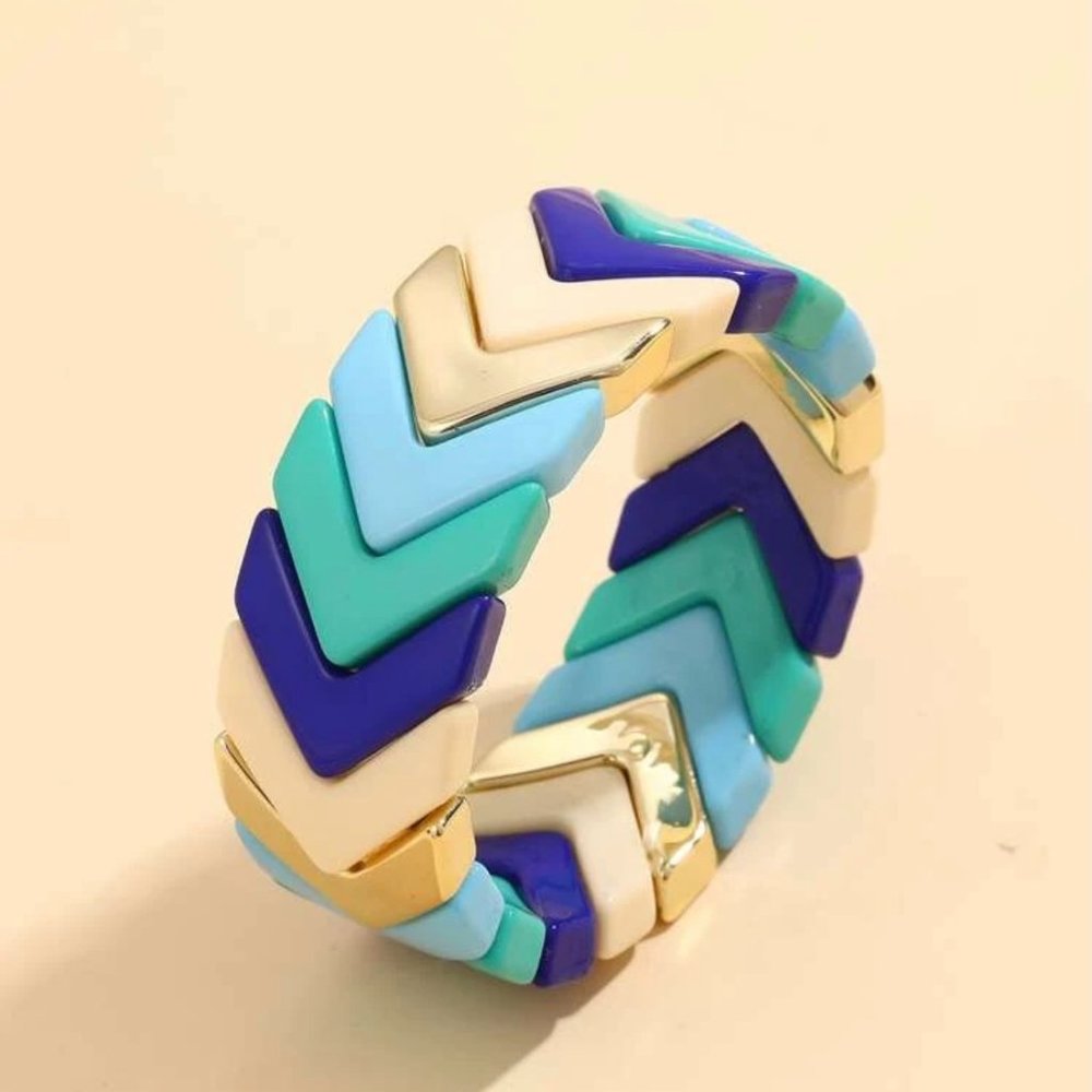 NIP  Groovy Colorblock Resin Stretch Bracelet